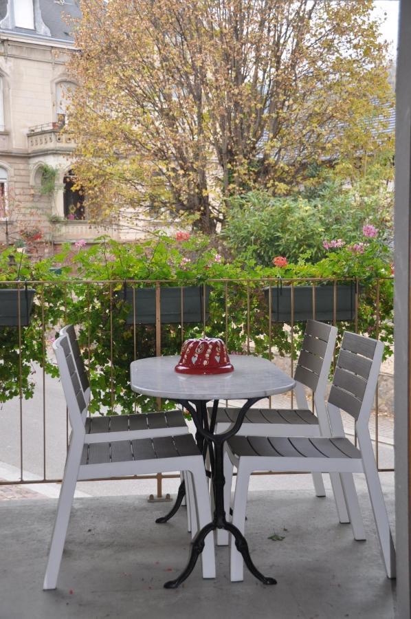 Chez Romane - Appartement Avec Parking 리크위르 외부 사진
